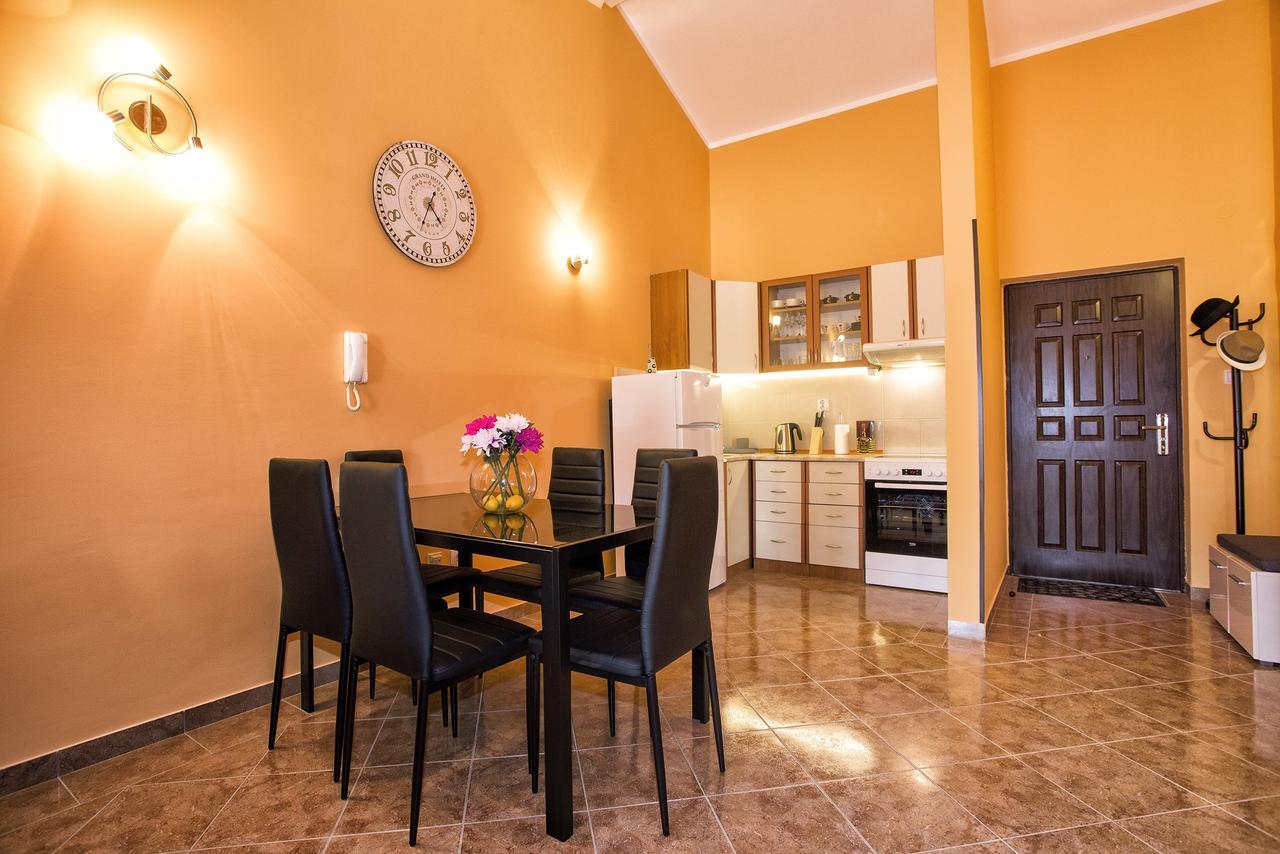 Apartment Sun Village Goran Herceg Novi Dış mekan fotoğraf